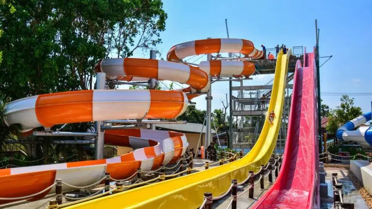 Crazy Cruise Freefall/Wavy